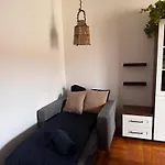 The Nest, Lägenhet *
