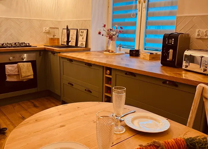 Apartment The Nest, Auschwitz